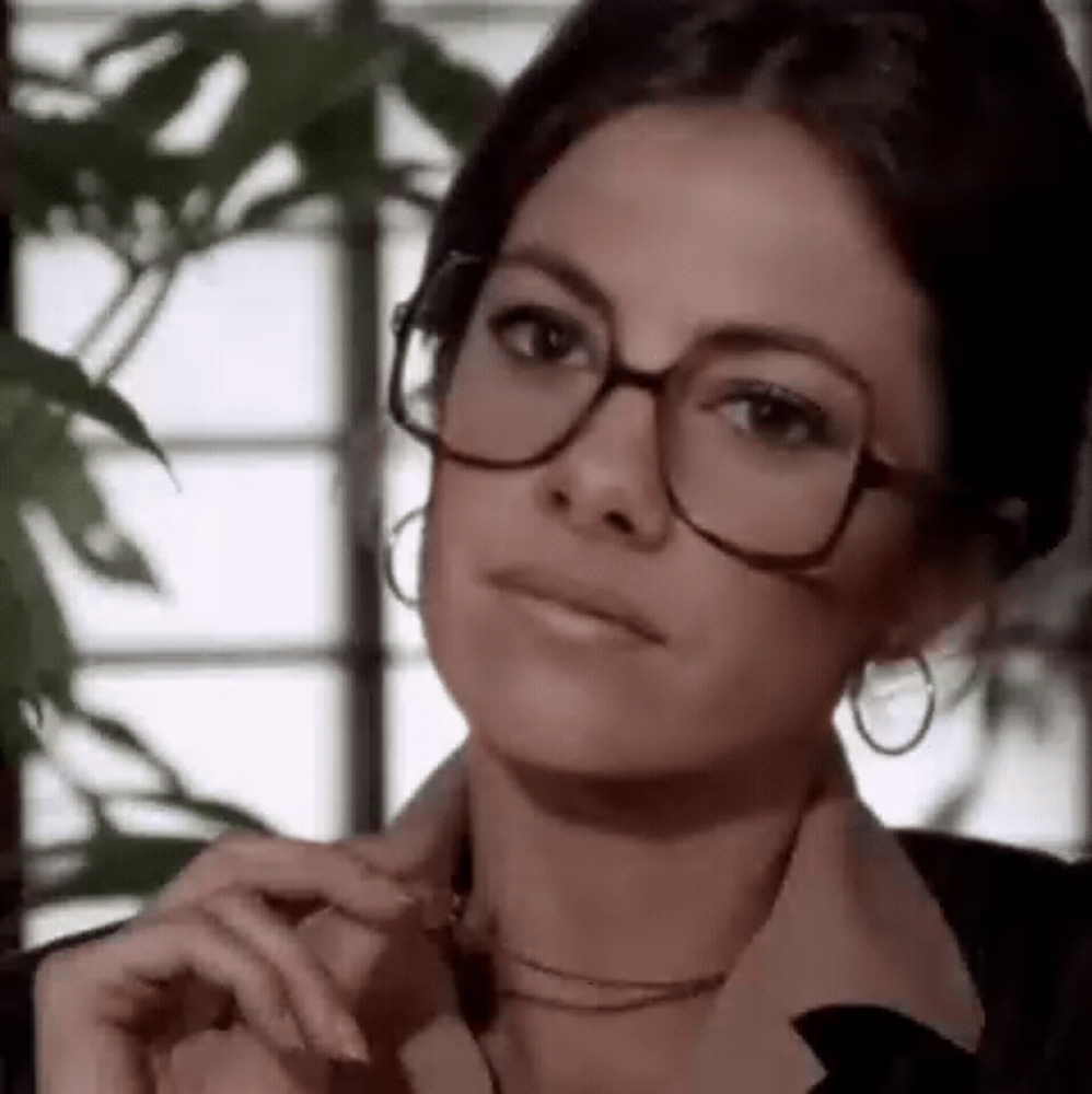 Meet your Posher, Emerald